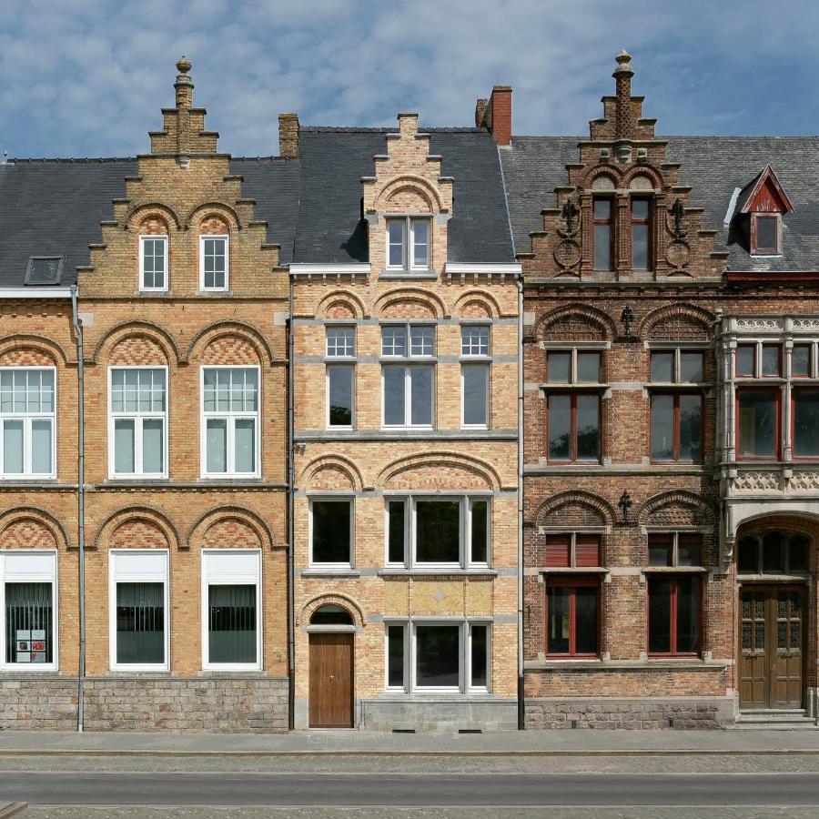 Fantastisch Herenhuis Ensemble Ypres Exterior photo